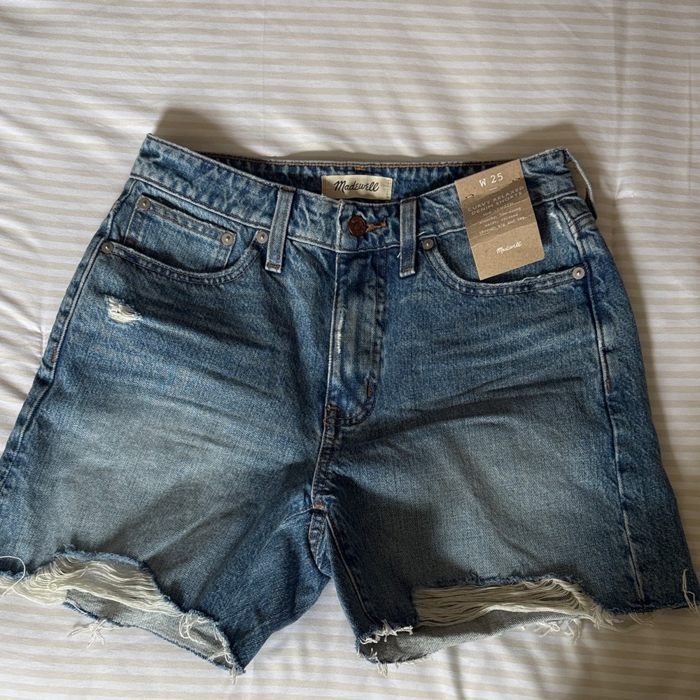 Madewell Curvy Relaxed Denim Shorts